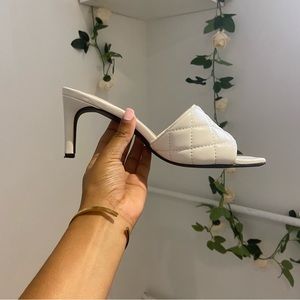 White Slip in Heel